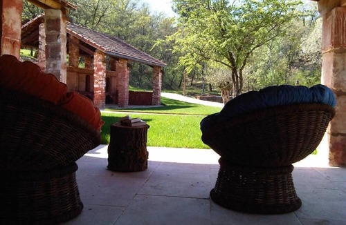 Roussillon House | Roussillon: Mansion - Roussillon