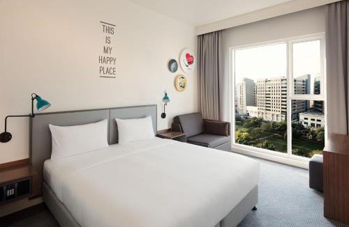 Dubai Hotel | Rove Trade Centre