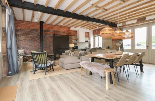 Crich House | Rowan Cottage - Fold Yards