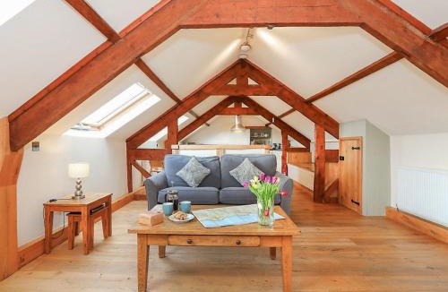 Barnstaple House | Rowan - Ukc9527