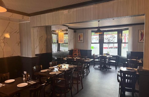 Rowton Hotel | Rowton Poplars Hotel