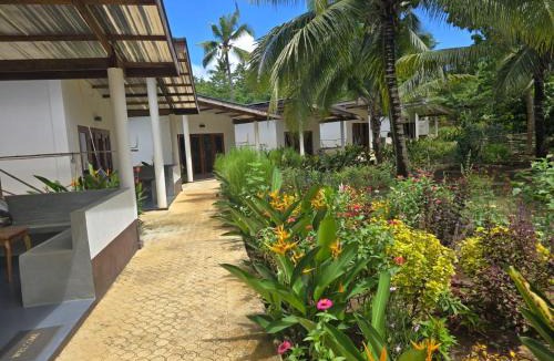 Burgos Apartment | Roxy Cabanas