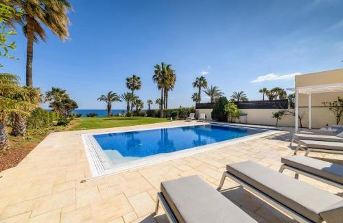 Kapparis Villa | Royal Beachfront Villa