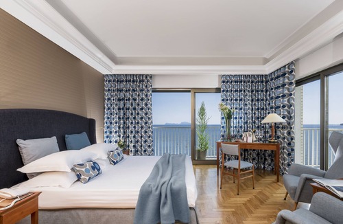 San Ferdinando Hotel | Royal Continental Hotel Naples