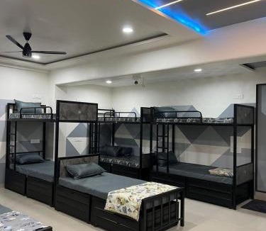 Jalgaon Hostel | Royal Dormitory