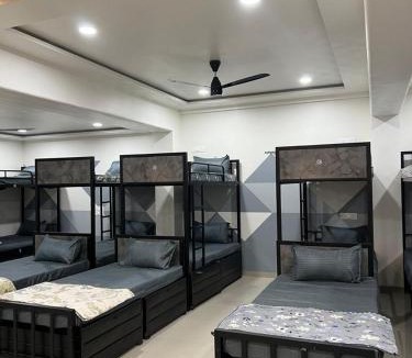 Jalgaon Hostel | Royal Dormitory