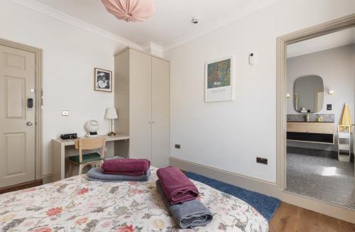 Peninsula House | Royal Greenwich Hospitality
