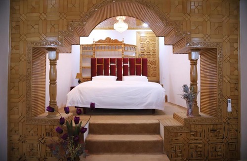 Gilgit House | Royal Guest House