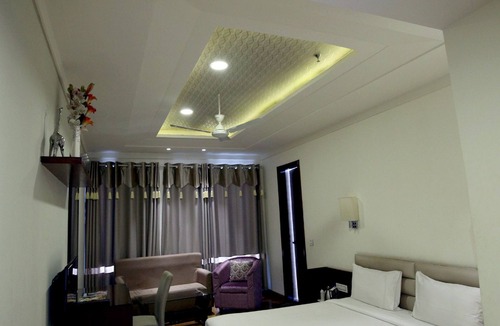 Muktsar Hotel | Royal Inn
