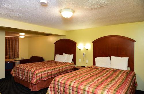 Green Acres Hotel | Royal Inn