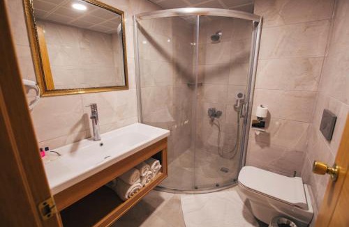 Akdeniz Hotel | Royal Mersin Otel