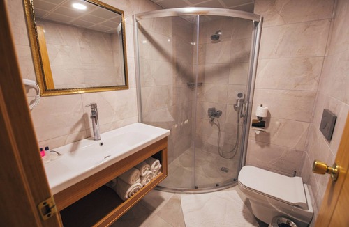 Akdeniz Hotel | Royal Mersin Otel