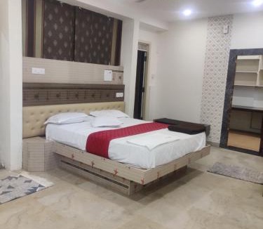 Ambur Hotel | Royal Mughal