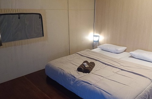 Cigugur Hotel | royal mulia glamping