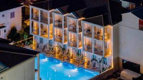 Nidri Hotel | Royal Nidri Suites