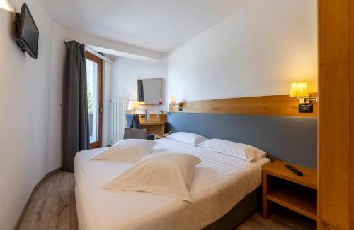 Giustino Hotel | Royal Olympic Hotel