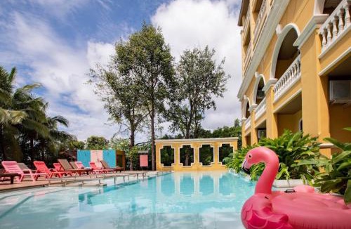 Downtown Krabi Hotel | ROYAL PINEAPPLE HOTEL l a welcome to wealth and good fortune