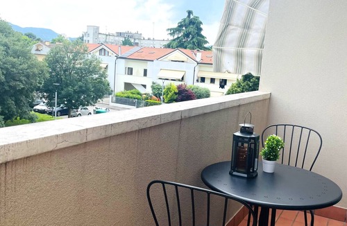 Abano Terme Apartment | 'Royal Residence Abano Terme' Apartment with Mountain View, Wi-Fi and Air Conditioning