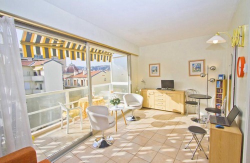 Carre d'Or Apartment | Royal Studio Promenade