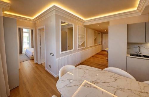 Roiano-Gretta-Barcola-Cologna-Scorcola Apartment | Royal Suite Apartment
