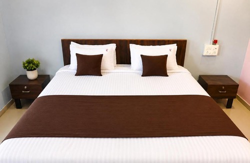 Sangli Hotel | Royal Villa Resort