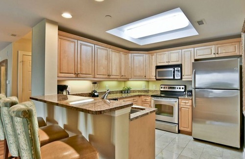 Arcadian Shores Condo | Royale Palms 1504 Elegant Oceanview w/Pool & Beach