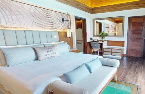 Paradise View Resort | Royalton CHIC Antigua, An Autograph Collection All-Inclusive Resort - Adults Only