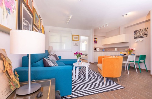 Rozat Apartment | RozART apartment- 10 min by car from Old Town in quiet area next to ACI marina
