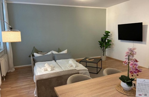 Magdeburg Apartment | RR - Comfortable Apartment 60 qm - Central - WIFI