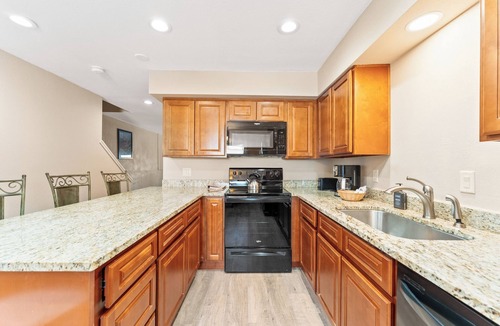 Historic District Villa | Rr47b3