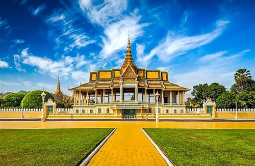 Daun Penh Hotel | RS II Guesthouse
