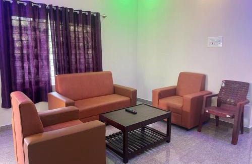 Velankanni Hotel | Rt Service Apartments Hotel