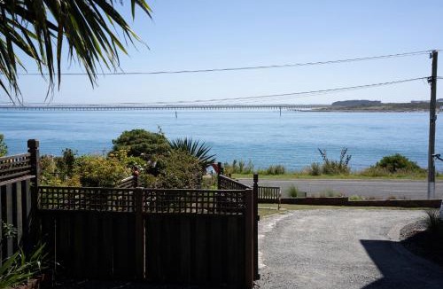 Bluff Apartment | RUA at Bluff