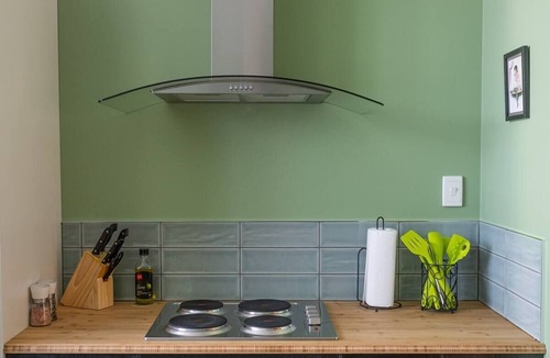 Owhango Apartment | Ruapehu's simple but splendid OWHANGO OLD POST OFFICE's 1-4 Bdr East-Wing