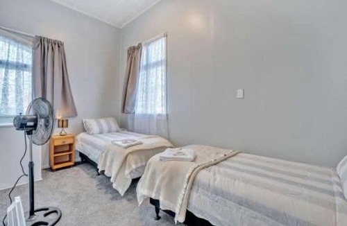 Ruawai House | Ruawai Post Office Accommodation