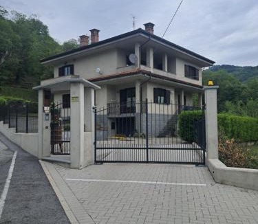 Roccasparvera House | Rubattiera casa vacanze