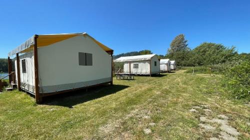 Klamath Other | Ruby Glamping tent - tent site #9