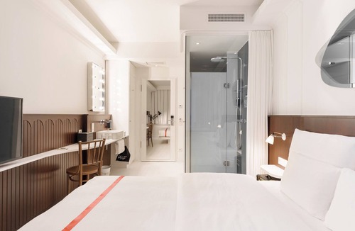 Rathaus Hotel | Ruby Hanna Hotel Stuttgart by IHG