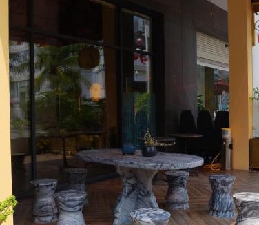 Ha Long Hotel | Ruby hotel Tuần Châu