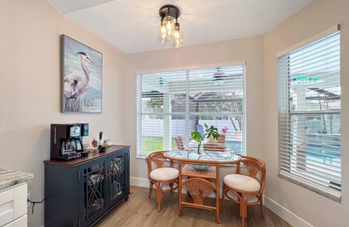 Trafalgar House | Ruby's Retreat, heated pool, private oasis, fenced backyard