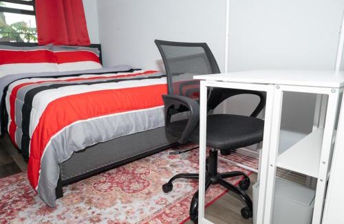 Brighton Beach House | Ruby3 Room at Brighton Beach 2Min Walk to Ocean & Subway Chic Stay