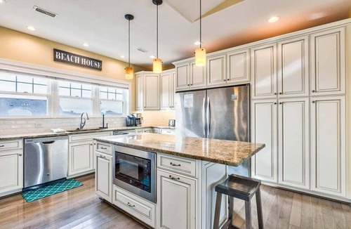 Sandbridge House | Ruff Life | 320 ft from the beach | Dog Friendly, Private Pool, Hot Tub
