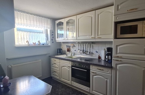 Putlitz Apartment | Ruhige Einliegerwohnung mit Eigenem Zugang in Einfamilienhaus mit Gartennutzung