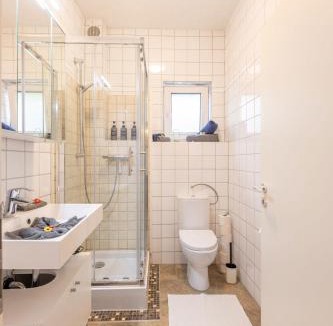 Adelsdorf Apartment | Ruhiges Apartment mit Holzofen nahe Bamberg für 2-5 Personen