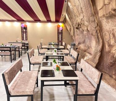 Wadi Rum Apartment | Rum Ronza Luxury Camp