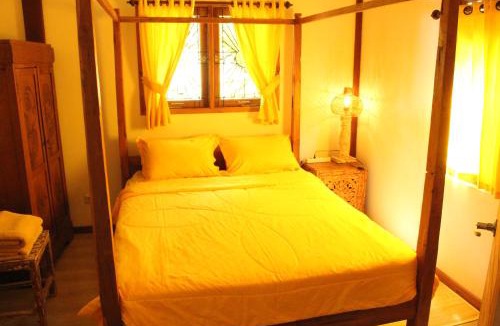 Senggigi House | Rumah atlas