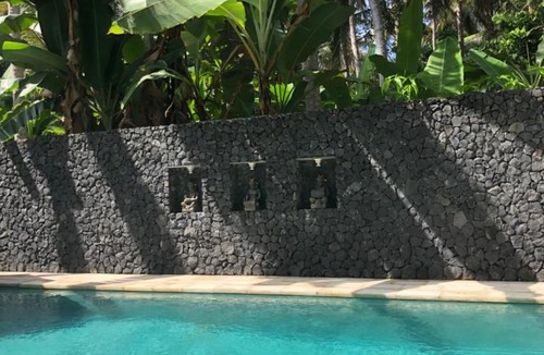 Jasri Hotel | Rumah Kelapa Sepi