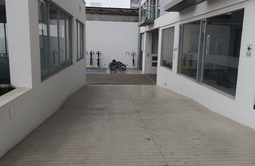 Surquillo Apartment | Runawasi Eres,Modern, centrally located apartment with wonderful view