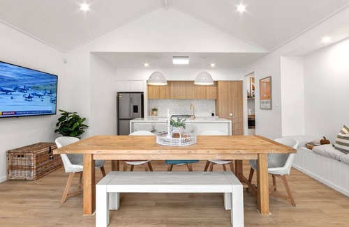 Callala Beach House | Runaway at Callala Beach - 3 Minute Walk to Beach
