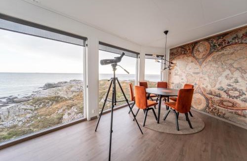 Heroy Apartment | Runde Panorama - Batavia Dream